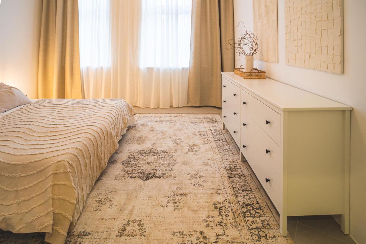Old Town Apartment